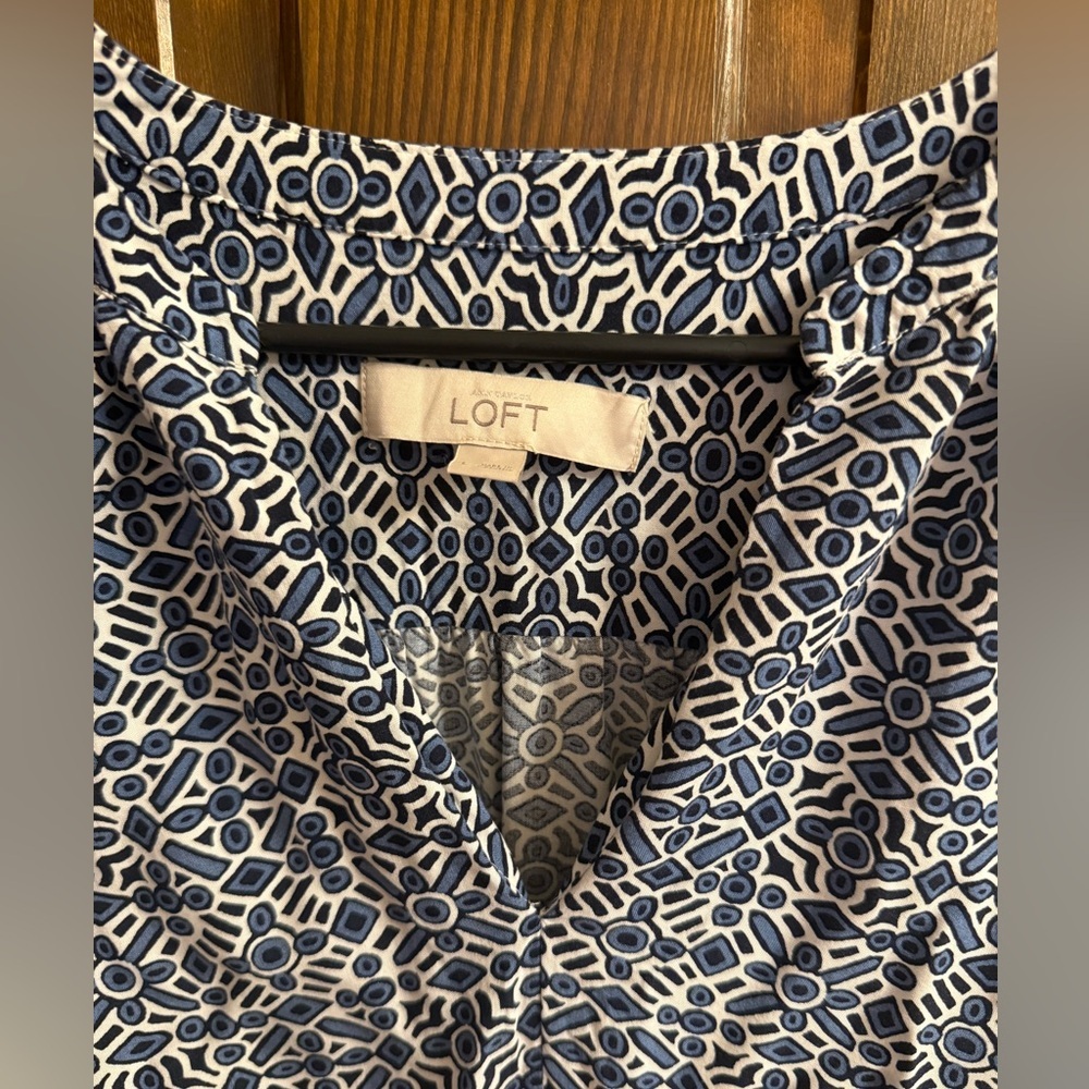 Loft size Large long sleeved navy print dress EUC - Picture 3 of 3